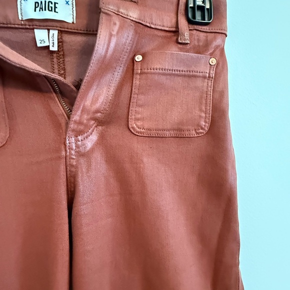 PAIGE Leenah Ankle Patch Pockets in Clay Sunset Luxe Coating Jeans - Picture 5 of 8